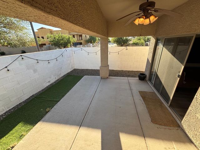 948 E SAVANNAH Drive, Chandler, AZ 85225