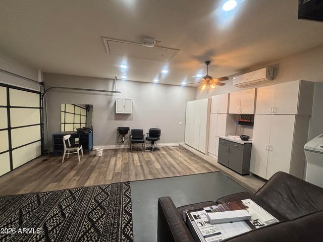 948 E SAVANNAH Drive, Chandler, AZ 85225
