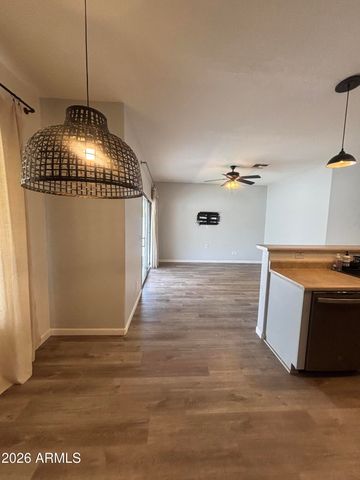 948 E SAVANNAH Drive, Chandler, AZ 85225