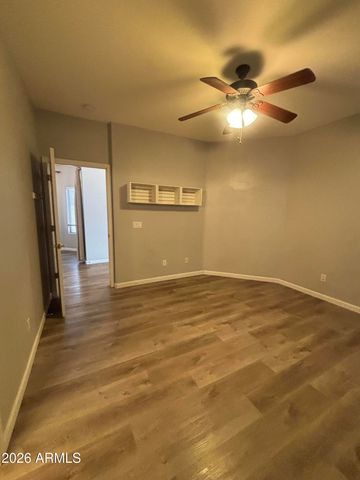 948 E SAVANNAH Drive, Chandler, AZ 85225
