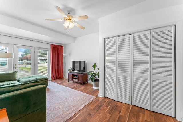 6016 Baltic Dr, Hermitage, TN 37076