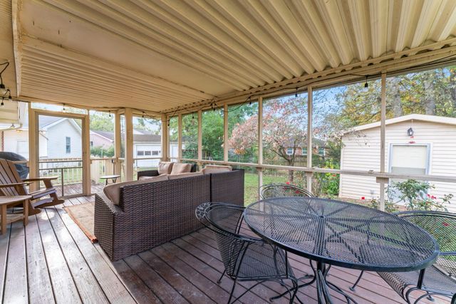 6016 Baltic Dr, Hermitage, TN 37076