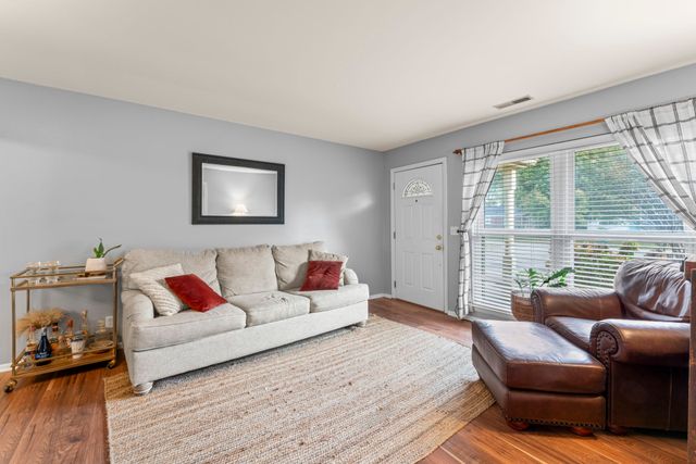 6016 Baltic Dr, Hermitage, TN 37076