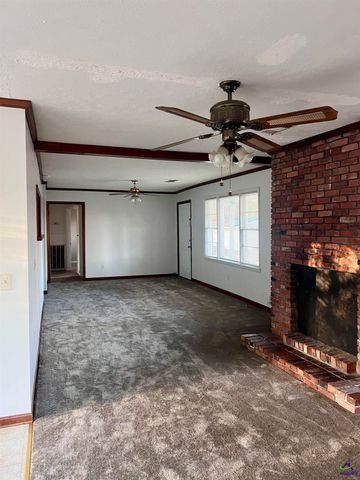 150 WP Lowery Road, Eastman, GA 31023