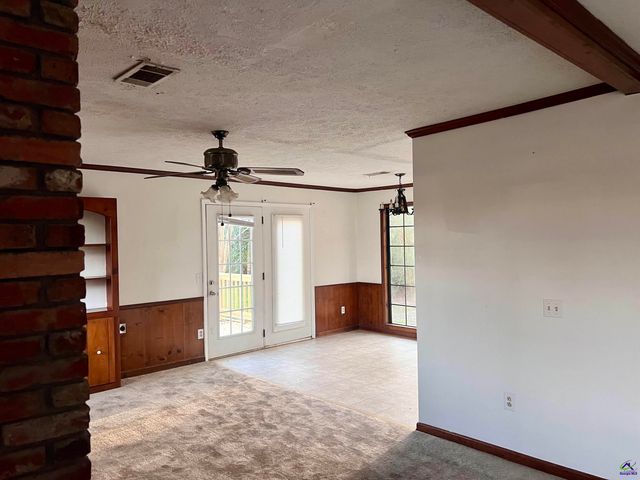 150 WP Lowery Road, Eastman, GA 31023