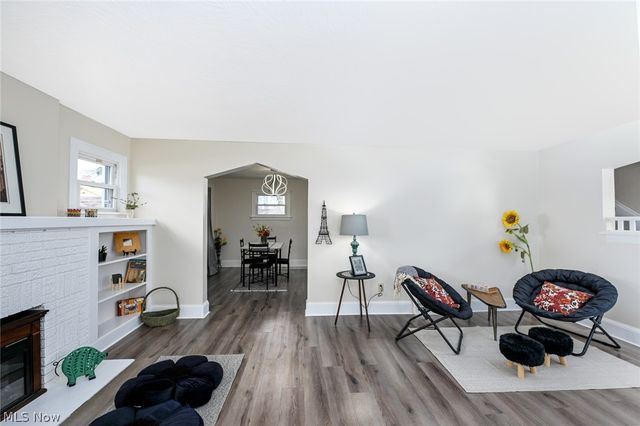 1292 Diagonal Road, Akron, OH 44307