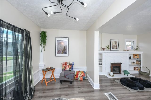 1292 Diagonal Road, Akron, OH 44307