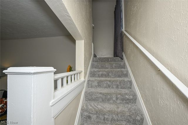 1292 Diagonal Road, Akron, OH 44307