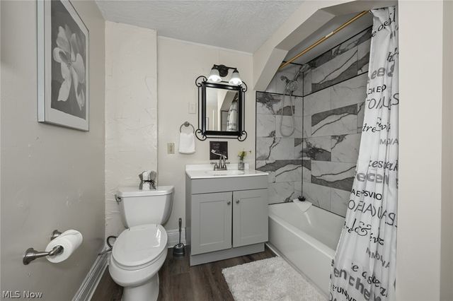 1292 Diagonal Road, Akron, OH 44307