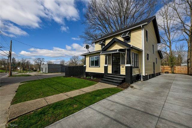 1292 Diagonal Road, Akron, OH 44307