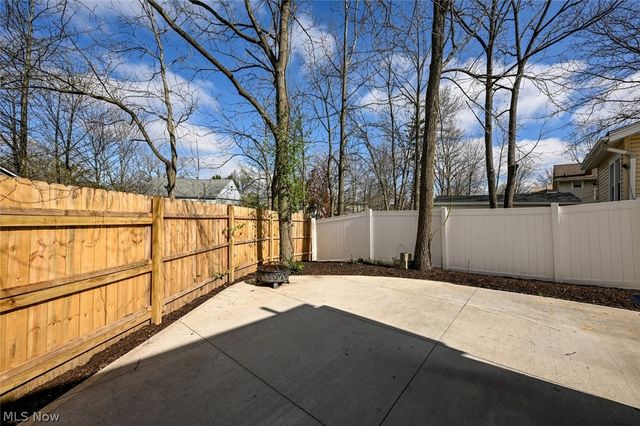 1292 Diagonal Road, Akron, OH 44307