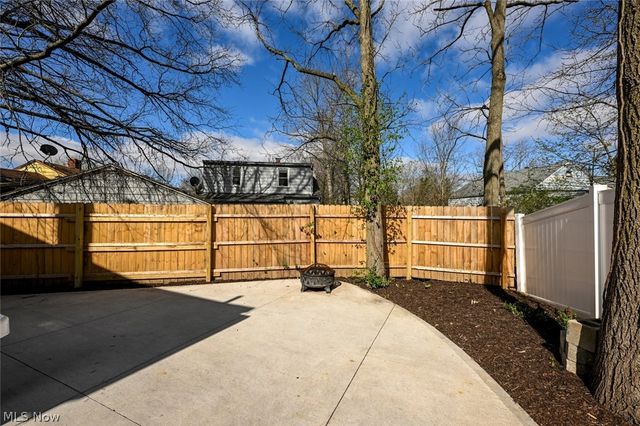 1292 Diagonal Road, Akron, OH 44307