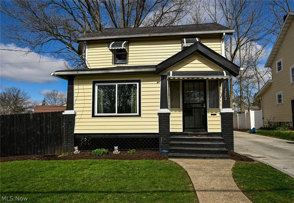 1292 Diagonal Road, Akron, OH 44307