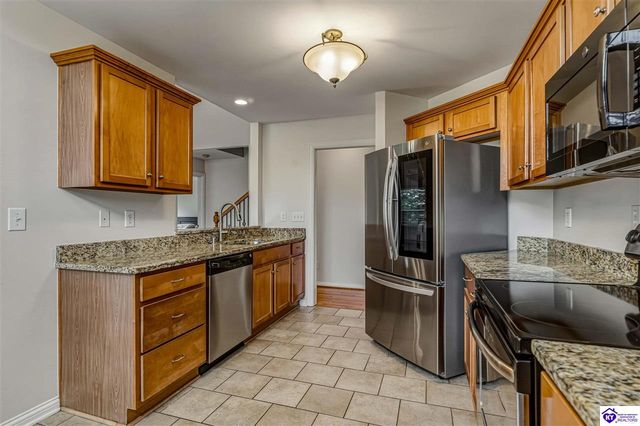102 A Legacy Court, Elizabethtown, KY 42701