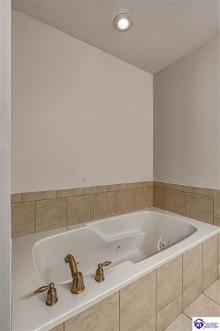 102 A Legacy Court, Elizabethtown, KY 42701