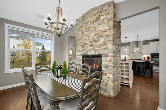 9195 Lakeside Drive, Victoria, MN 55386