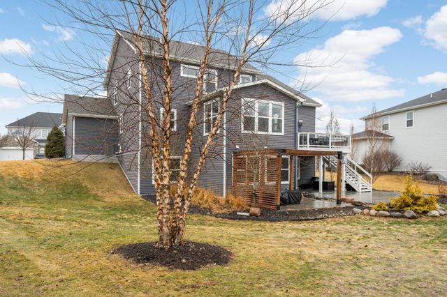 9195 Lakeside Drive, Victoria, MN 55386