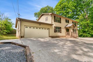 1921 Tibbs Terrace, Dalton, GA 30720