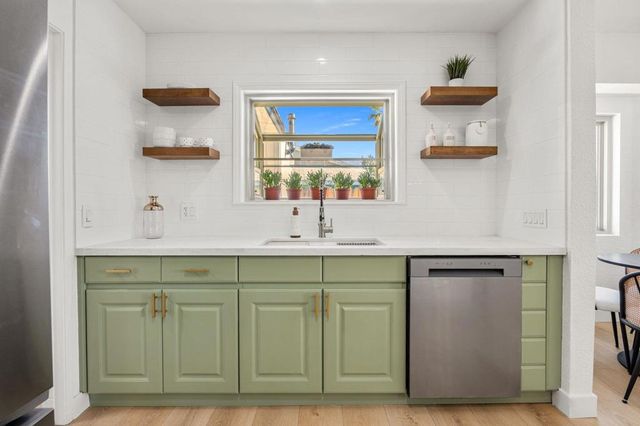 77125 Indiana Avenue, Palm Desert, CA 92211