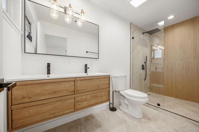 77125 Indiana Avenue, Palm Desert, CA 92211