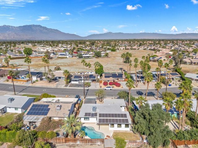 77125 Indiana Avenue, Palm Desert, CA 92211