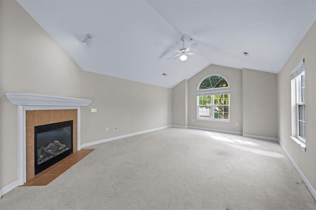 7127 Meadow View Street, Shawnee, KS 66227