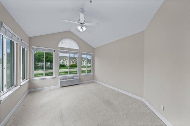 7127 Meadow View Street, Shawnee, KS 66227
