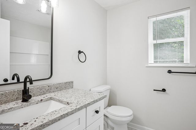 3688 Burnley Court, Lithonia, GA 30038