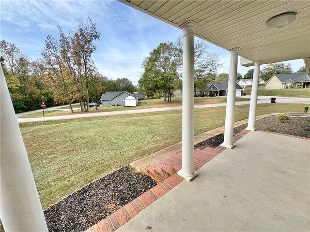 213 Oxmoor Drive, Anderson, SC 29625