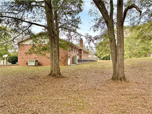 213 Oxmoor Drive, Anderson, SC 29625