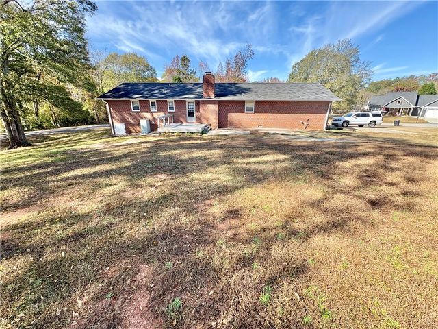 213 Oxmoor Drive, Anderson, SC 29625