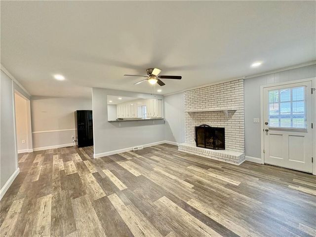 213 Oxmoor Drive, Anderson, SC 29625