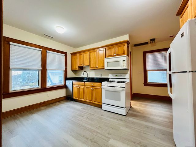 18 Grand Street, Greenwich, CT 06830