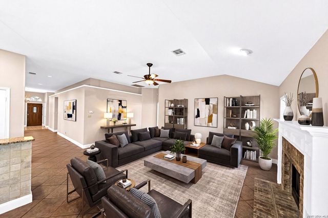 4011 LEGEND RANCH DR, San Antonio, TX 78230