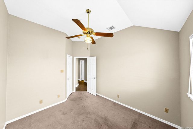 4011 LEGEND RANCH DR, San Antonio, TX 78230