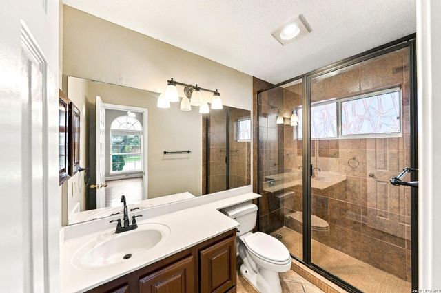4011 LEGEND RANCH DR, San Antonio, TX 78230