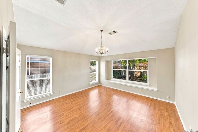 4011 LEGEND RANCH DR, San Antonio, TX 78230