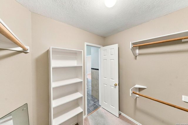 4011 LEGEND RANCH DR, San Antonio, TX 78230