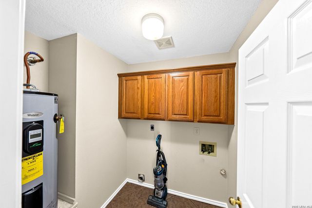 4011 LEGEND RANCH DR, San Antonio, TX 78230