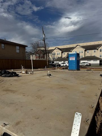 3834 Mount Pleasant Street, Houston, TX 77021