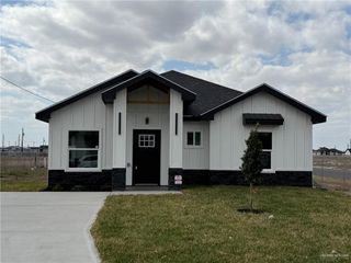 2400 Via Roma Lane, Weslaco, TX 78596