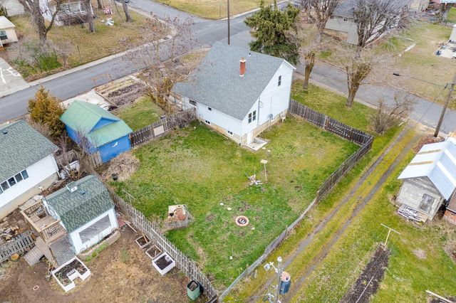 325 N K Street, Palouse, WA 99161