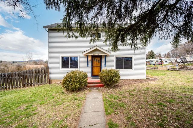 325 N K Street, Palouse, WA 99161