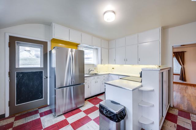 325 N K Street, Palouse, WA 99161