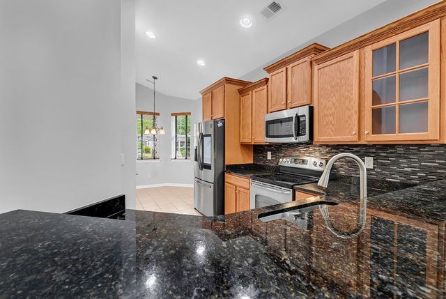 721 Bay Hill Ct., Murrells Inlet, SC 29576