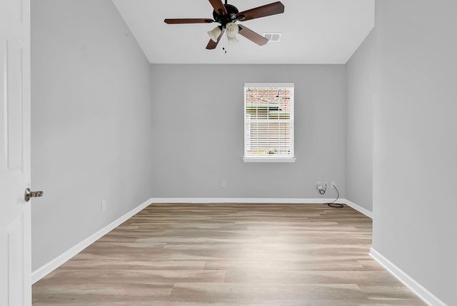 721 Bay Hill Ct., Murrells Inlet, SC 29576