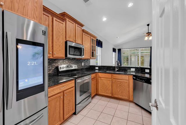 721 Bay Hill Ct., Murrells Inlet, SC 29576