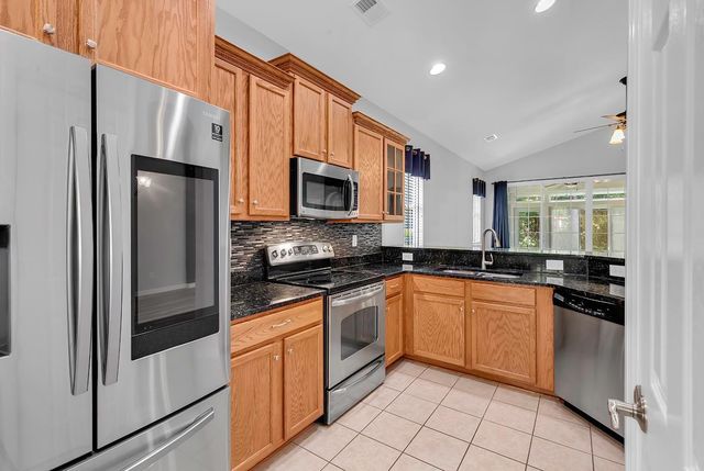 721 Bay Hill Ct., Murrells Inlet, SC 29576