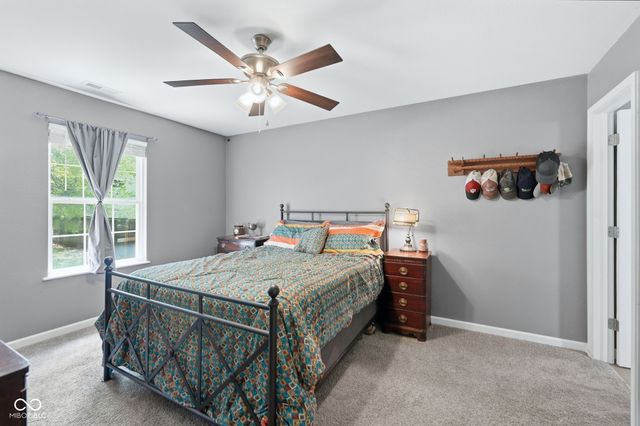 906 Moonlight Court, Mooresville, IN 46158