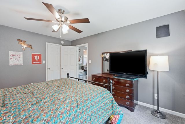 906 Moonlight Court, Mooresville, IN 46158